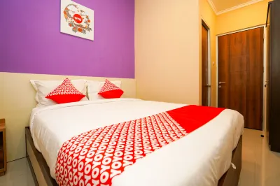 Hotel O Surabaya near Surabaya Town Square formerly Kupang Gunung Residence Hotels in Surabaya