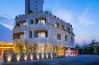 FunGee Joy Inn (Zaoyang Jinshui Park Municipal Government Branch) Hôtels à : Zaoyang