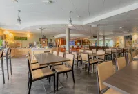B&B HOTEL 칼레 터미널 시테 유럽 4 에토일레스 - 조식 운영