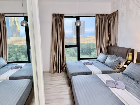 MidValley Southkey Mosaic 6-9pax Netflix-SmartTV70inch Отели в г. Plentong