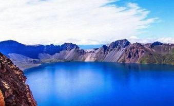 Breeze Bieyuan Inn (Changbai Mountain Huangsongpu Ticket Hall Branch)