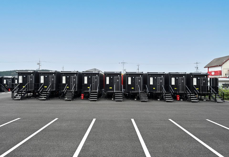 호텔 R9 더 야드 쇼오 외관 구조