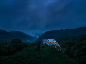 Bamboo Resort