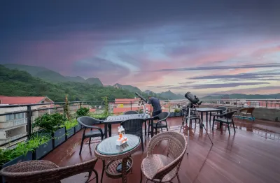 Tianyan Night Sky Planet Hotel (Pingtang China Tianyan Science Popularization Base) Hotels near Pingtang Tiandong