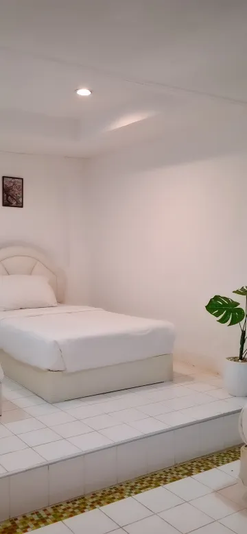 ห้องพักสามท่านวิวสระว่ายน้ำ