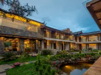 MOUNTAIN SPRING RESORT Hotels in Yulong