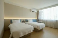 Ruifeng Hotel (Neijiang Normal University North High-speed Rail Branch)