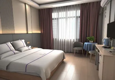 West of the West on the Journey Hotels near Qianxi Pedestrian Street