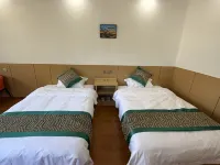 Xueyu Langka Homestay - พร้อมระเบียง