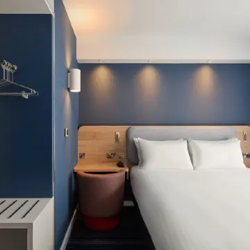 Holiday Inn Express LONDON - LIMEHOUSE by IHG Отели рядом с достопримечательностью «Тауэр-Хэмлетс»