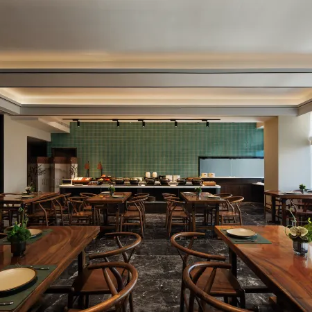 Huacheng·Guanshan Hotel (Guiyang Municipal Government Guanshanhu Park Branch)