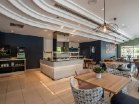 Travelodge Alicante Puerto โรงแรมในอลิกานเต