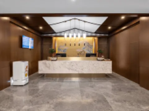 Zhongchun Yaju Hotel (Dingzhou Ancient City Wanda Plaza) Hotels in Dingzhou