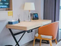 Lanting Oushang Hotel (CCMALL Times Square Store  Hongshan Park)​ Hotels near The Great Buddha Temple in Hongguang Mountain