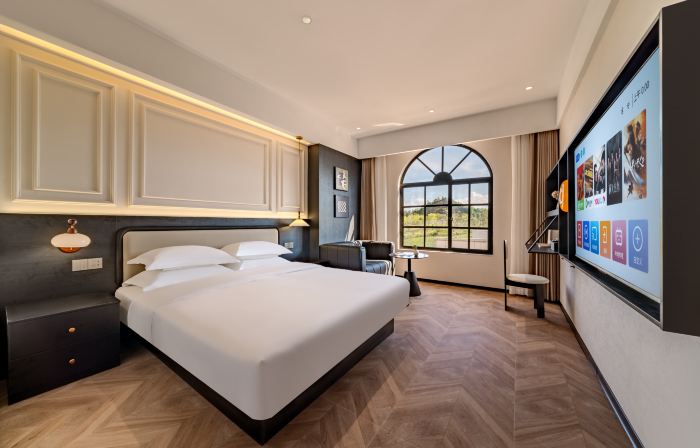 Hongyun·Cixia Hotel (Wuyuan High-Speed Rail Station Branch)