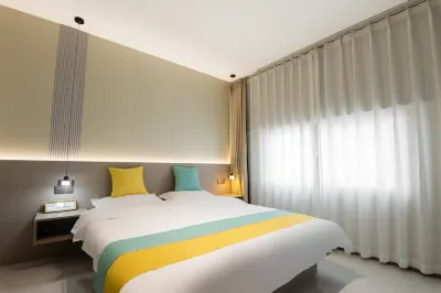 陌遇民宿（萬歲山武俠城店） 開封大學旅遊學院附近的飯店