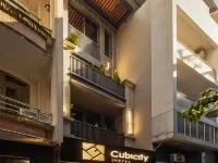 Cubicity Pho Duc Chinh 濱城市場附近的飯店