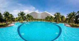 Cam Ranh Beach Resort - 5 Mins to Airport