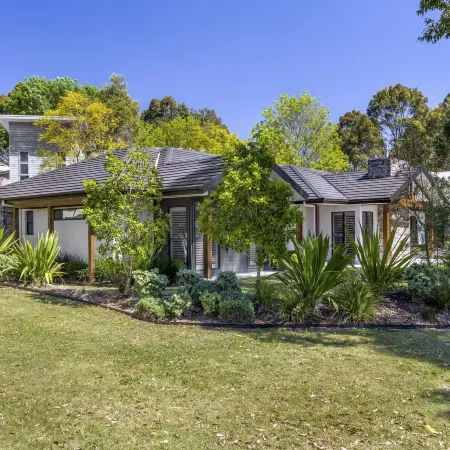 Jacaranda Amber The Vintage Golfside Luxe Villa Hunter Valley