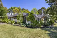Jacaranda Amber The Vintage Golfside Luxe Villa Hunter Valley - วิลล่า
