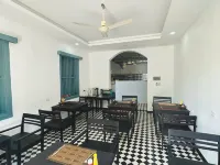 Luang Prabang Nagara Villa River View Hotels near Manivanh College