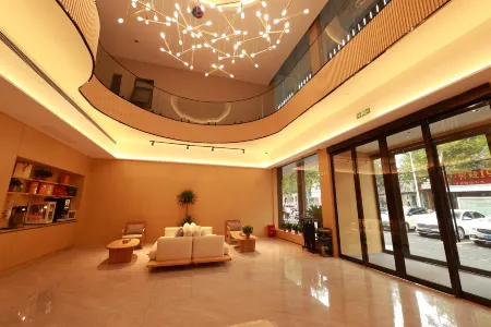 Dengfeng Xingtuhotel (Songshan Dayucheng) Отели рядом с достопримечательностью «Чжэн Чжэн Шоулин Музыкальный класс»