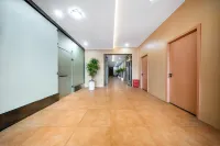 駿怡連鎖飯店（鄧州人民公園店） - 2 星級