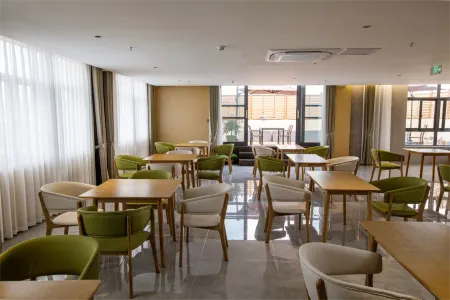 Guangde Shangdu Business Hotel