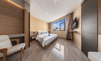 Pingguo Hotel (Beige Xiaohe Industrial Area)