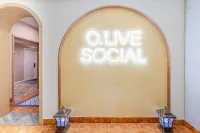 O.live Social Hotel (Jinan Daming Lake Chaoran Tower Branch) - parking