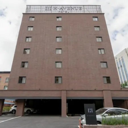 H Avenue Hotel Jeonju Terminal Отели рядом с достопримечательностью «Стадион Чонджу»