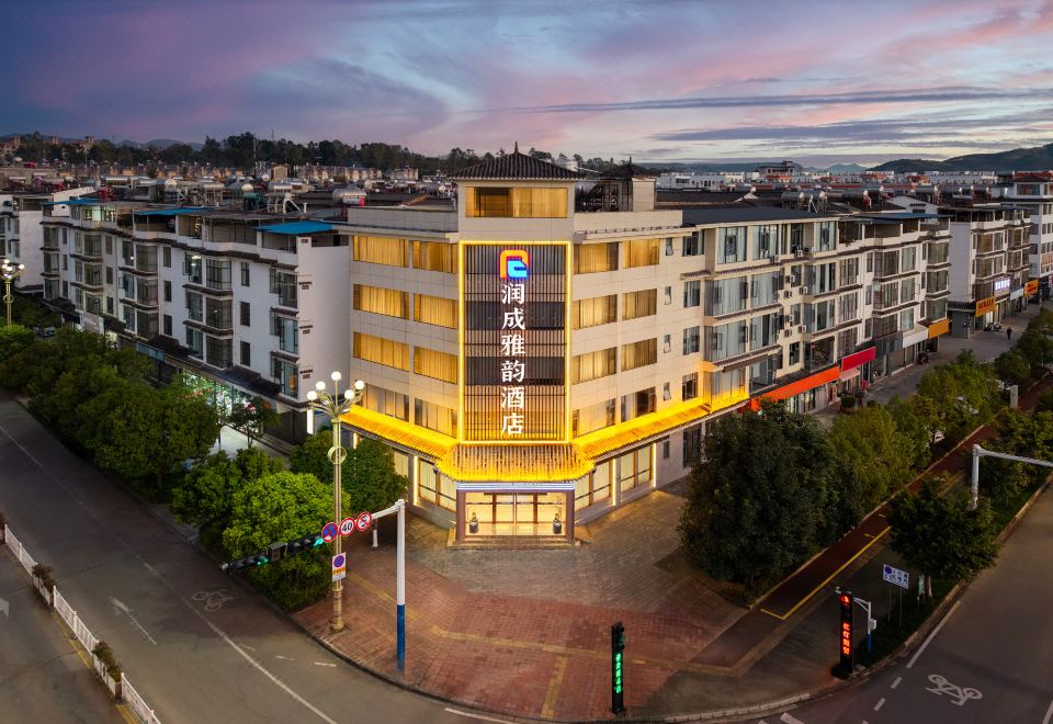 hotel overview picture