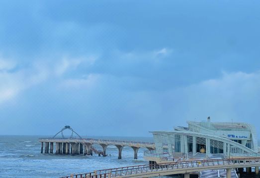 힐튼 옌타이 골든 코스트