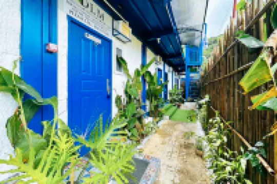 RedDoorz Plus at Tandikan Suites Caalan El Nido