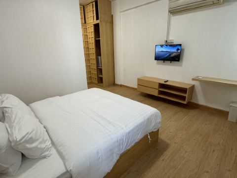 Baan Samurai Buak Haad Old City 3 BR all King Beds
