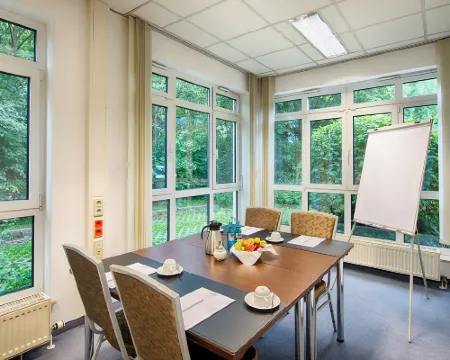 アハト ホテル ケムニッツ ケムニッツのホテル