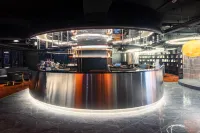 Holiday River View Hotel,Hongyadong,Jiefangbei,Chongqing - Bar