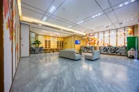 Yunfeng Hotel (Yangjiang Xindachengshidaiguangchangdian) - جديد