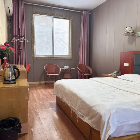 Guangshan Xinglong Hotel