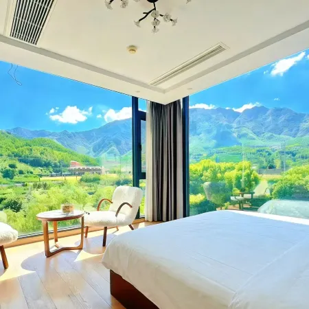 Qianyu·ZELIN Starry Sky Beauty Accommodation (Anji Yunshang Grassland)