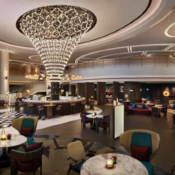 Renaissance Shanghai Hongqiao Hotels near Longxi Road Station