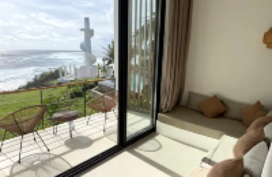 Trogon's Perch Clifftop Oceanfront Resort