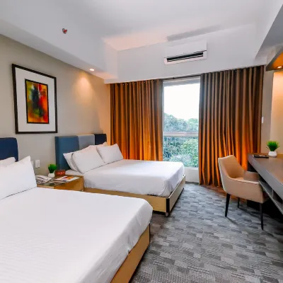 The Tribute Hotel Hotel dekat Stasiun MRT Kamuning