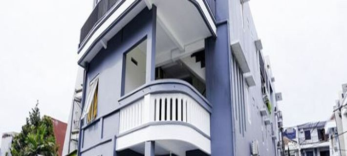 Siwalankerto F7 Hotel di Gayungan