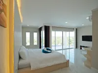Siam Sky Pattaya Hotel Hotels near Wat Khao Din Temple