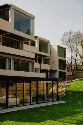 Vantu·ANNICA Tourism Resort (Zhangjiajie National Forest Park) Отели в г. 