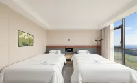 Feihong Grand Hotel (Wumeng Grassland)