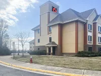 Studio 6 Chantilly VA Washington Dulles Airport Hotels in Chantilly