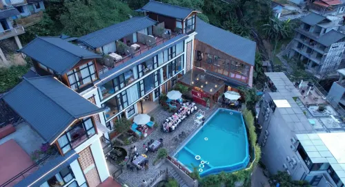Shanglin Xia Shui Yuan Qiyuan · Mountain Lodge