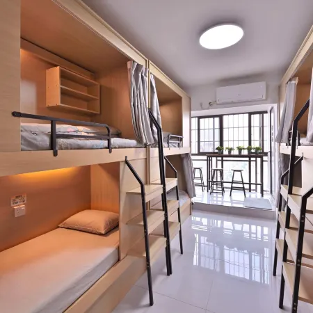 Huohuo Qingxi Hostel (Kunming Railway Station)